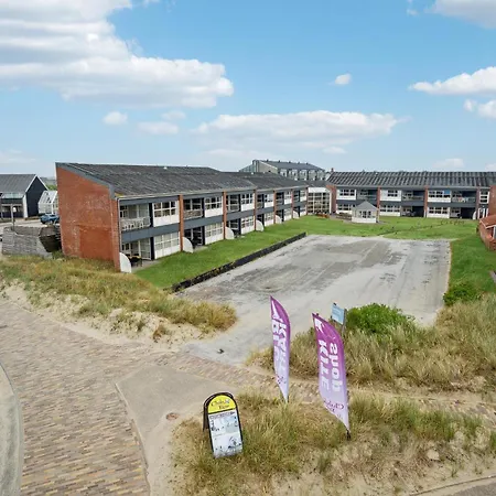 Apartman Bad, Lejl 1 *